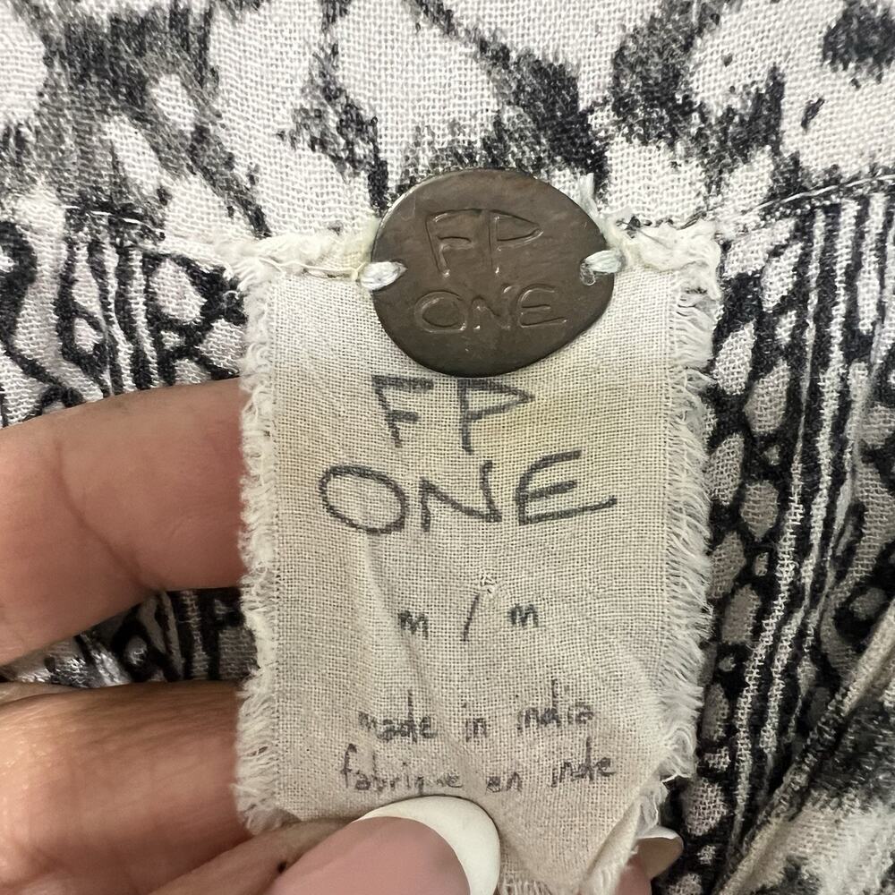 Free People One Mix Print Tunic Top Medium Dress Boho Festival Raw Hem Relaxed - Picture 9 of 15
